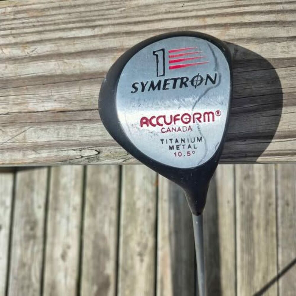 Accuform Symetron Titanium Driver - 10.5° -Graphite Shaft Lightweight - 44" - RH